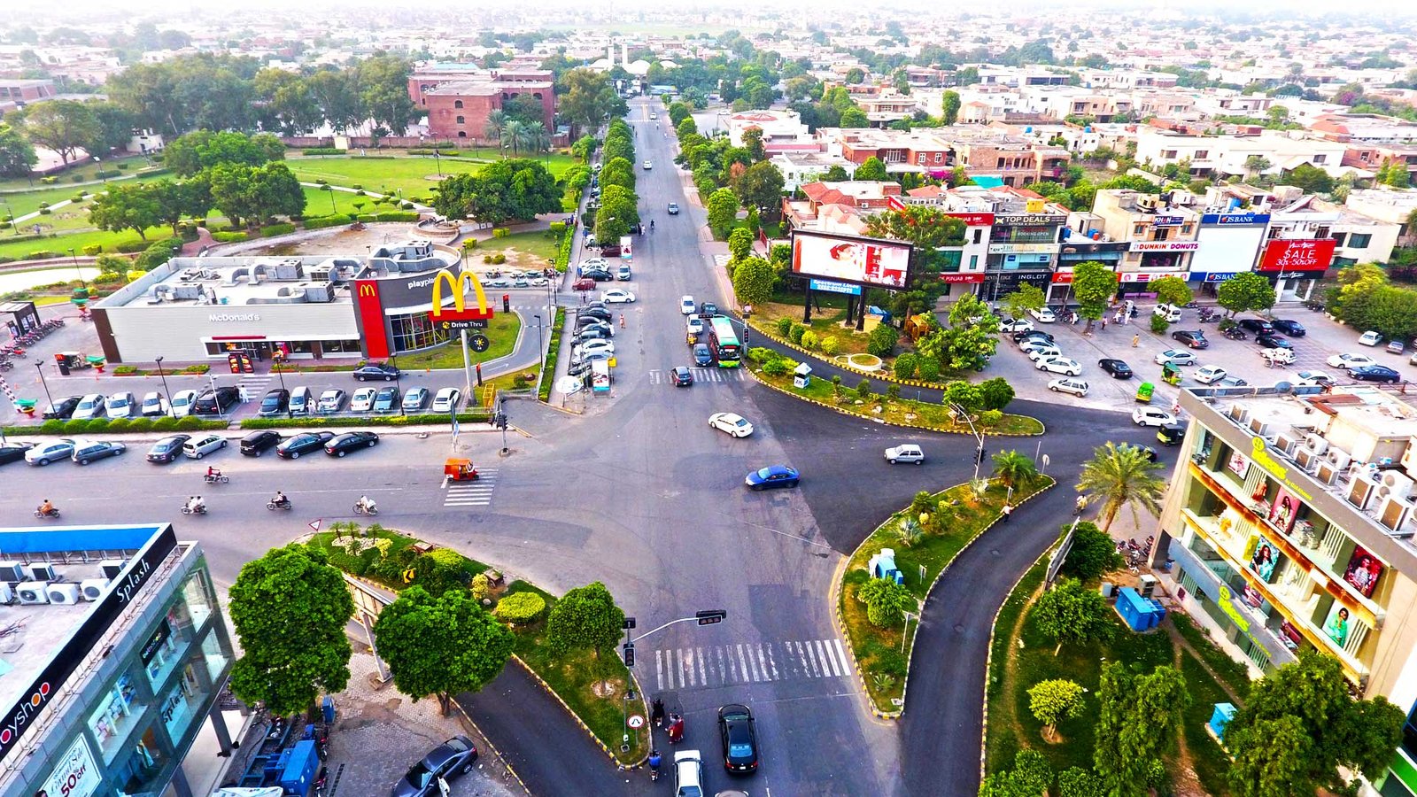 Why Lahore is the Best City to Buy a House in Pakistan